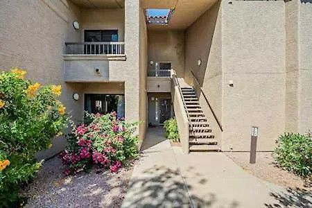 Royal Palm 217 Scottsdale Villa